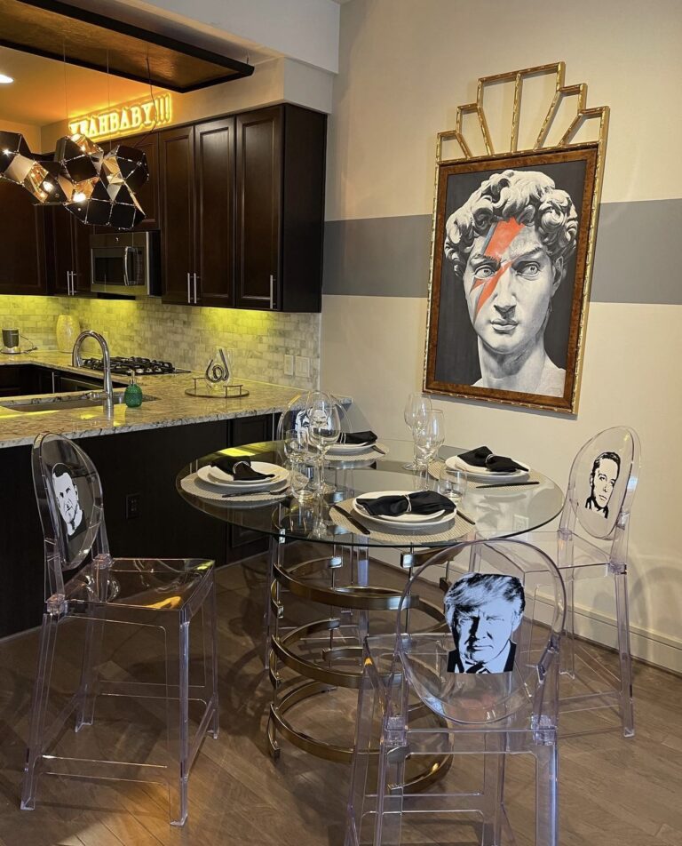 Avant Garde dining room